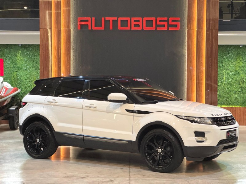 RANGE ROVER EVOQUE 2.0 PURE 4WD 16V GASOLINA 4P AUTOMÁTICO - 2013 - NOVO HAMBURGO