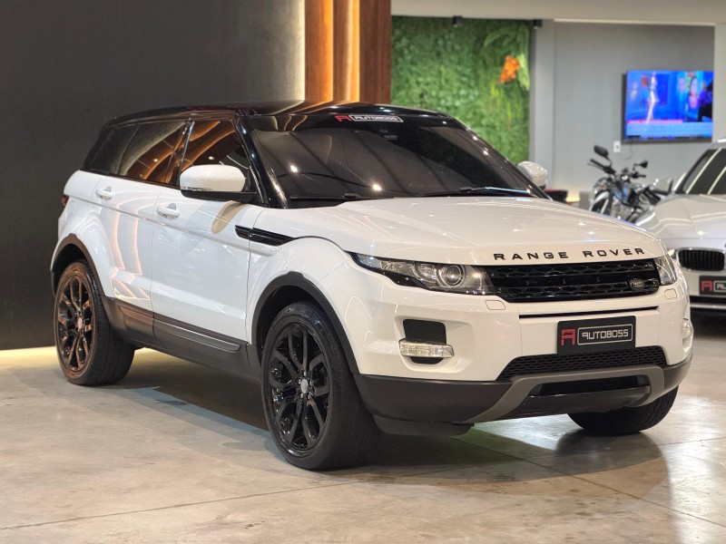 RANGE ROVER EVOQUE 2.0 PURE 4WD 16V GASOLINA 4P AUTOMÁTICO - 2013 - NOVO HAMBURGO