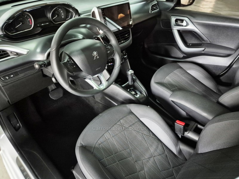 208 1.6 GRIFFE 16V FLEX 4P AUTOMÁTICO - 2016 - CAXIAS DO SUL