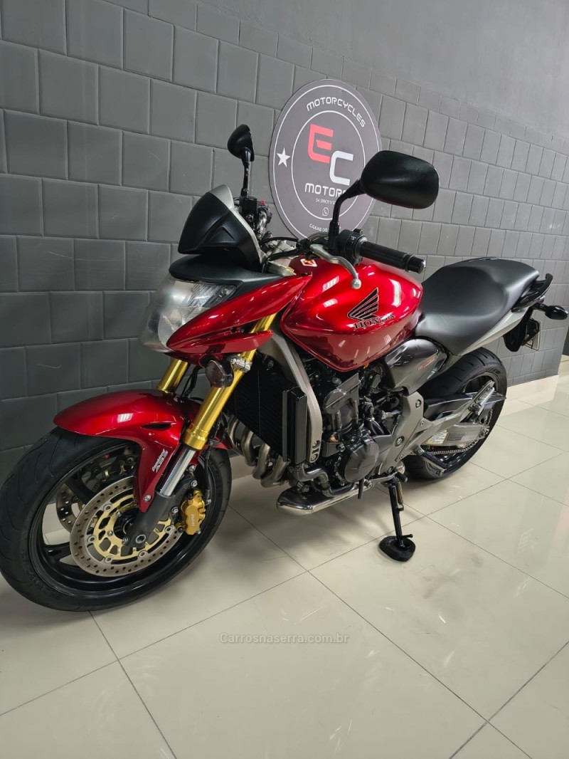 CB 600F HORNET - 2008 - CAXIAS DO SUL
