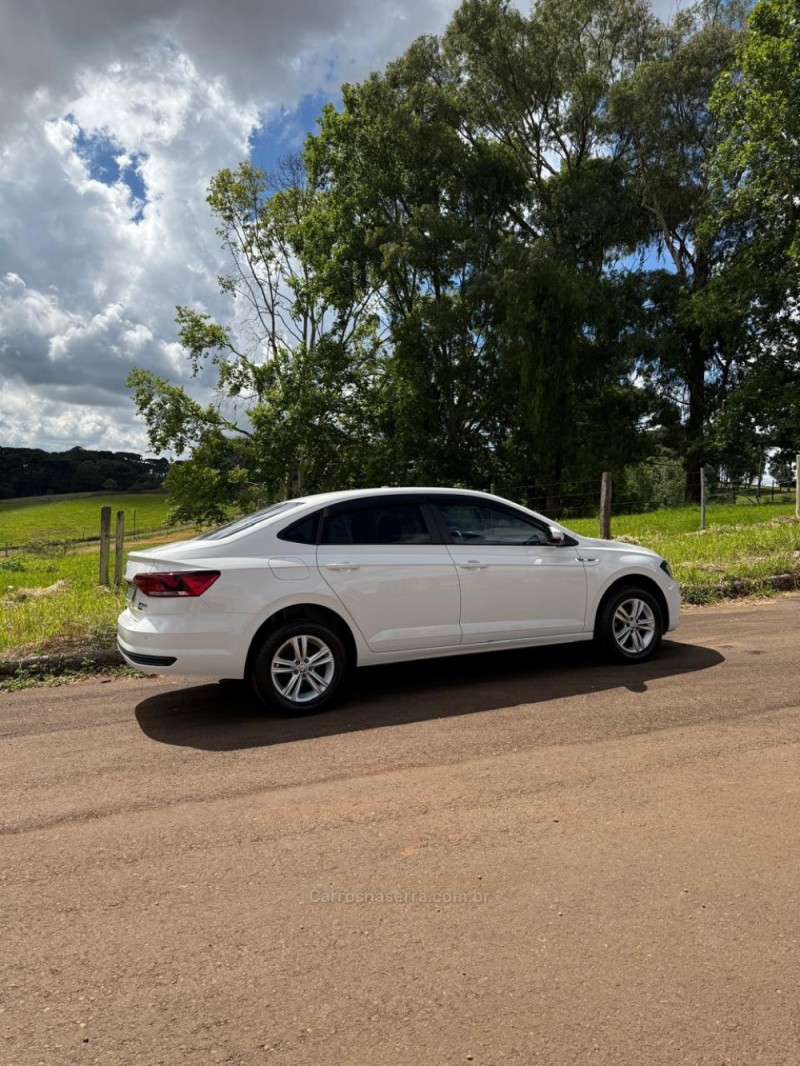 VIRTUS 1.6 MSI FLEX 4P AUTOMÁTICO - 2022 - IBIRAIARAS