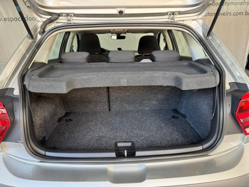 POLO 1.0	200 TSI HIGHLINE AUTOMÁTICO  - 2018 - NOVA PRATA