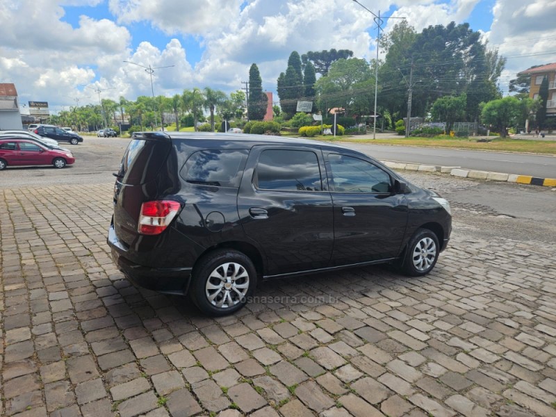 SPIN 1.8 LT 8V FLEX 4P MANUAL - 2015 - VERANóPOLIS