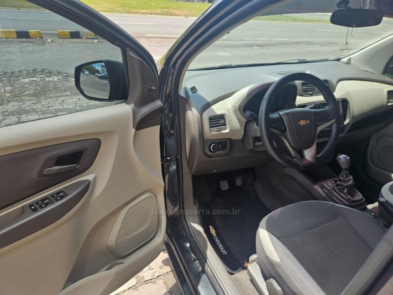 SPIN 1.8 LT 8V FLEX 4P MANUAL - 2015 - VERANóPOLIS