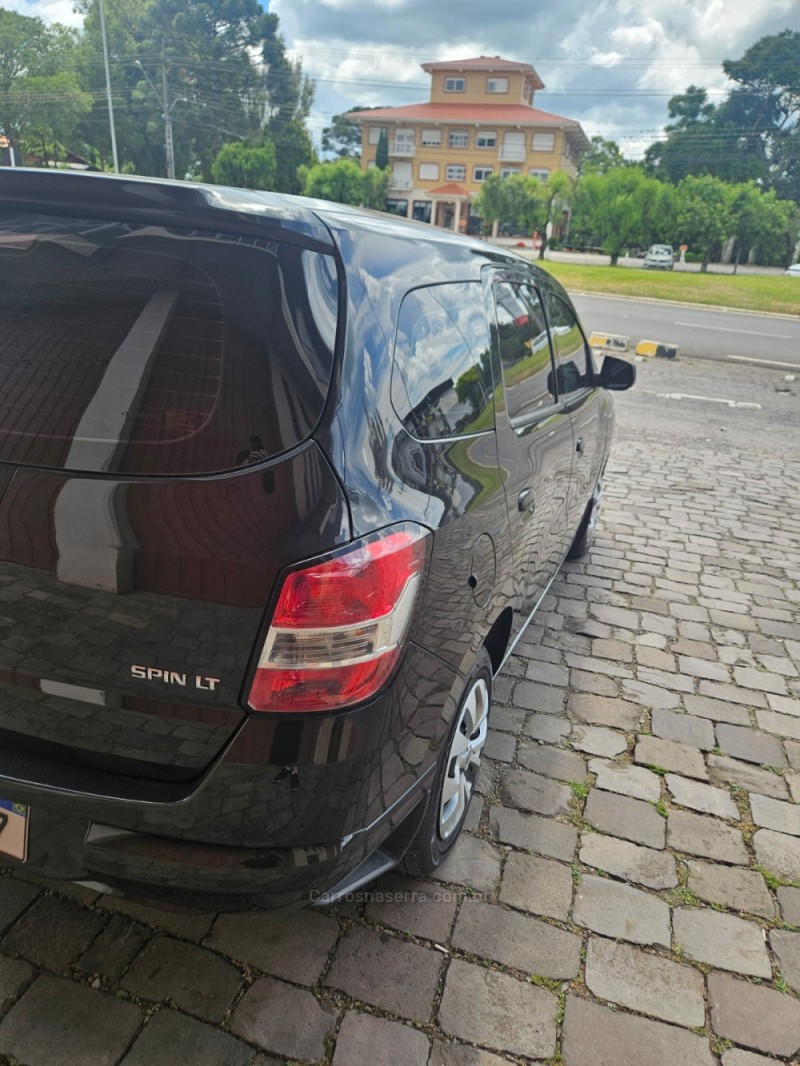 SPIN 1.8 LT 8V FLEX 4P MANUAL - 2015 - VERANóPOLIS