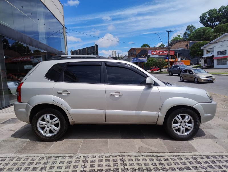 TUCSON 2.0 MPFI GLS 16V 143CV 2WD GASOLINA 4P AUTOMÁTICO - 2008 - CAXIAS DO SUL