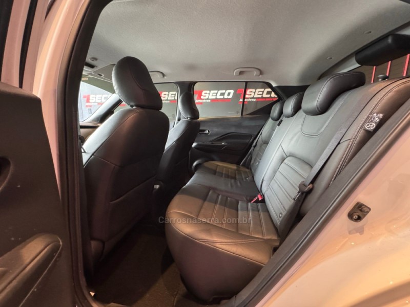 KICKS 1.6 16V FLEX SL 4P XTRONIC - 2018 - PASSO FUNDO