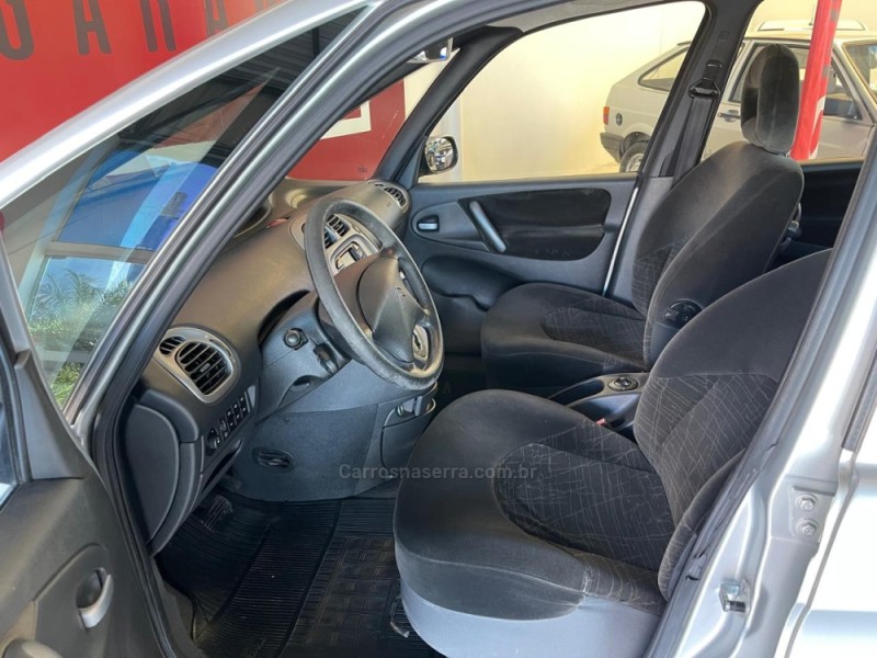 XSARA PICASSO 2.0 GLX 16V GASOLINA 4P AUTOMÁTICO - 2011 - NOVO HAMBURGO