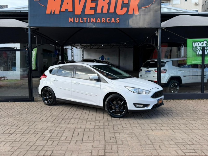 FOCUS 1.6 SE PLUS 16V FLEX 4P MANUAL - 2016 - LAGOA VERMELHA