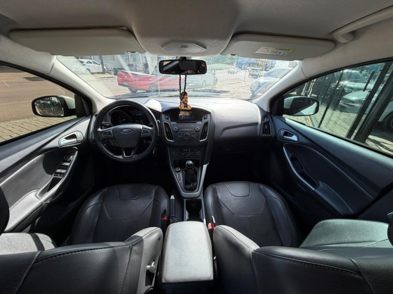 FOCUS 1.6 SE PLUS 16V FLEX 4P MANUAL - 2016 - LAGOA VERMELHA