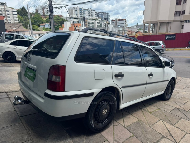 PARATI 1.0 MI 16V TURBO GASOLINA 4P MANUAL G.III - 2001 - GARIBALDI