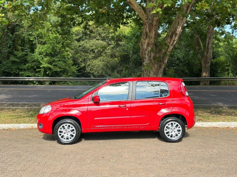 UNO 1.0 EVO VIVACE 8V FLEX 4P MANUAL - 2013 - DOIS IRMãOS