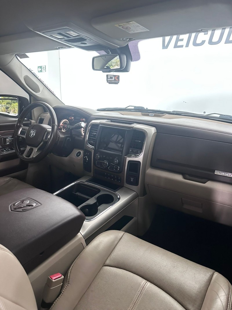 2500 LARAMIE 6.7 CD 4X4 TDI DIESEL 4P AUTOMÁTICA - 2018 - FARROUPILHA