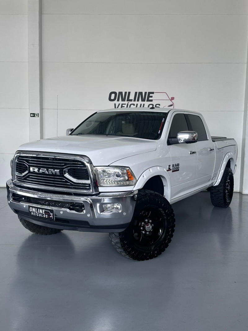2500 laramie 6.7 cd 4x4 tdi diesel 4p automatica 2018 farroupilha