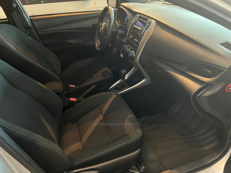 YARIS 1.3 16V FLEX XL MULTIDRIVE16 - 2020 - CAXIAS DO SUL