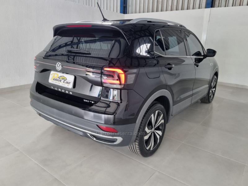 T-CROSS 1.4 HIGHLINE TSI 16V FLEX 4P AUTOMÁTICO - 2021 - VACARIA