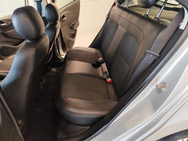 ONIX 1.4 MPFI LTZ 8V FLEX 4P MANUAL - 2017 - BENTO GONçALVES