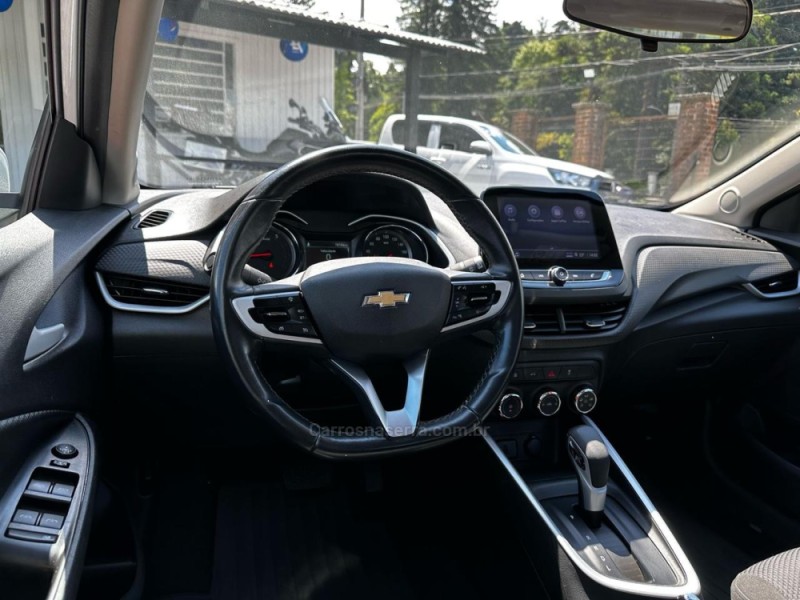 ONIX 1.0	LTZ PLUS 8V TURBO FLEX 4P AUTOMÁTICO - 2023 - CANELA