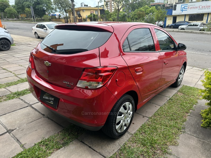 ONIX 1.0 MPFI LT 8V FLEX 4P MANUAL - 2015 - CAXIAS DO SUL