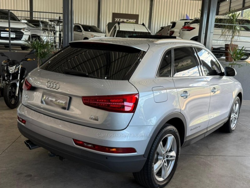 Q3 2.0 TFSI AMBIENTE QUATTRO 4P GASOLINA S TRONIC - 2016 - CAMPO BOM