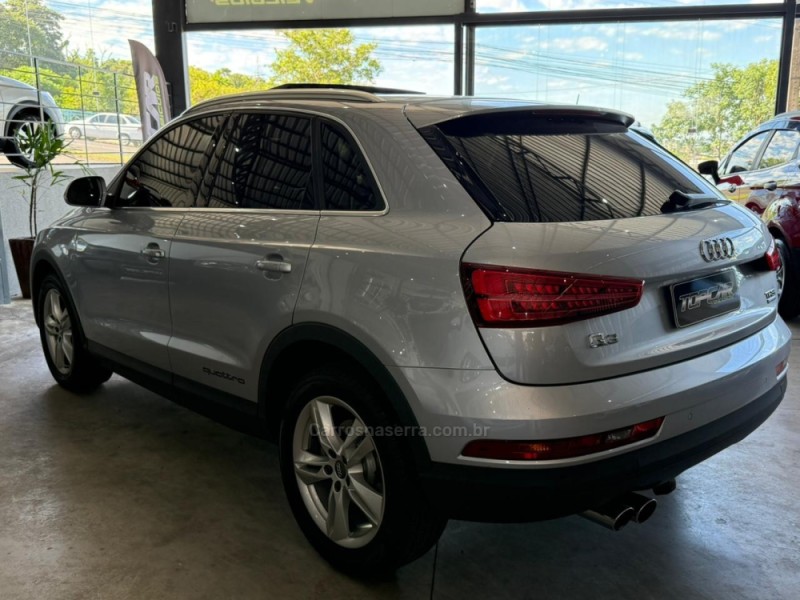 Q3 2.0 TFSI AMBIENTE QUATTRO 4P GASOLINA S TRONIC - 2016 - CAMPO BOM