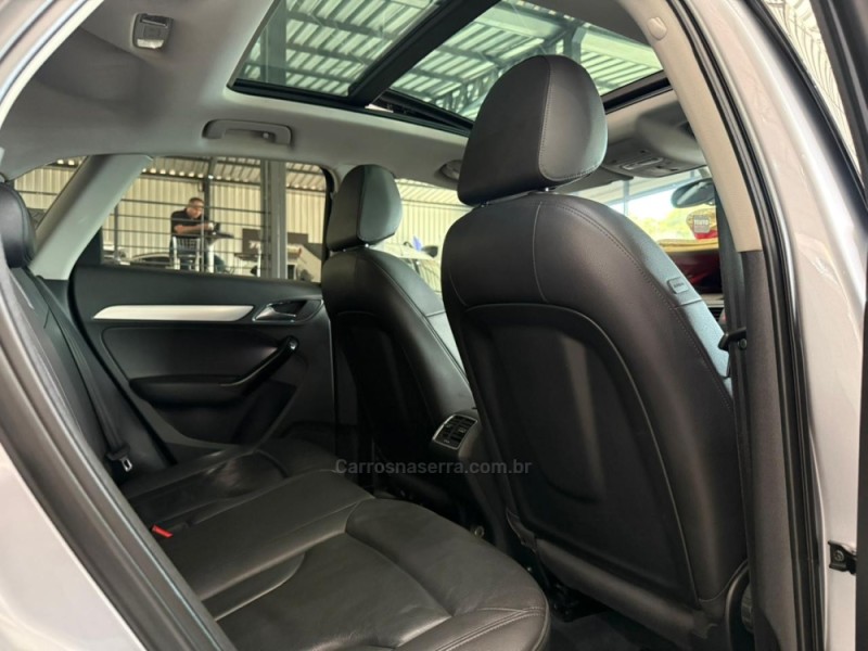 Q3 2.0 TFSI AMBIENTE QUATTRO 4P GASOLINA S TRONIC - 2016 - CAMPO BOM