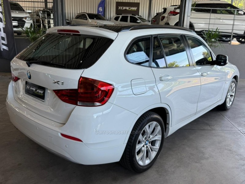 X1 2.0 18I S-DRIVE 4X2 16V GASOLINA 4P AUTOMÁTICO - 2011 - CAMPO BOM