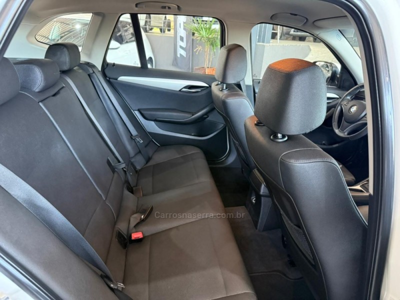 X1 2.0 18I S-DRIVE 4X2 16V GASOLINA 4P AUTOMÁTICO - 2011 - CAMPO BOM