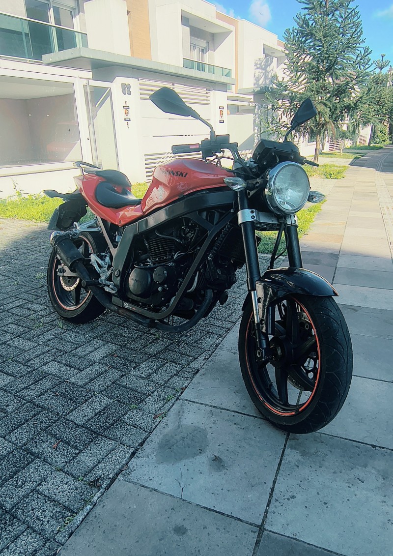 COMET GT 250 R - 2011 - FARROUPILHA