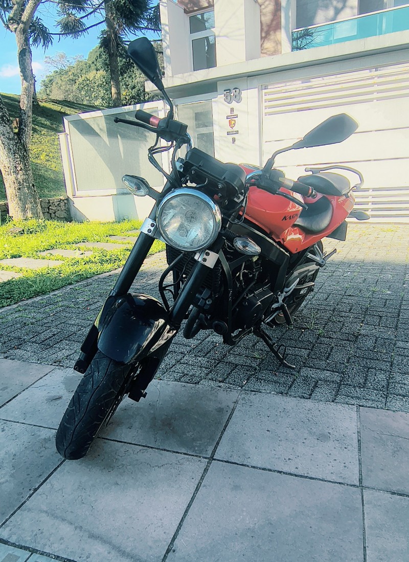 COMET GT 250 R - 2011 - FARROUPILHA
