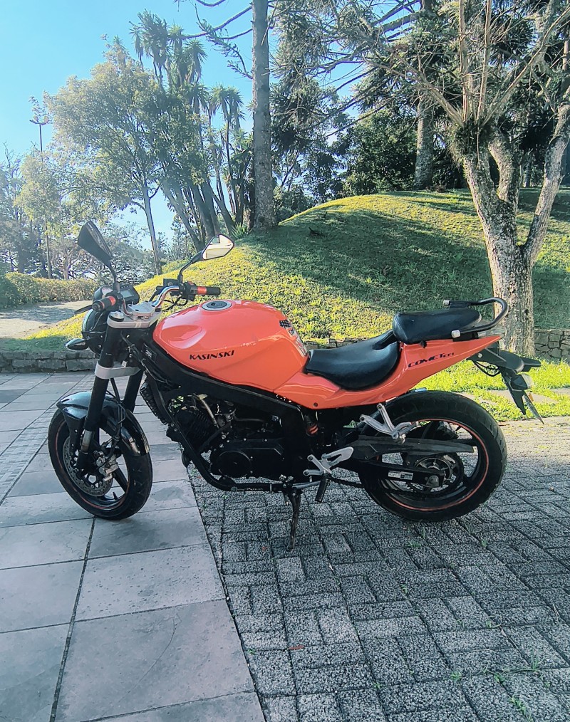 COMET GT 250 R - 2011 - FARROUPILHA