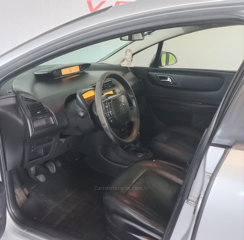 C4 2.0 GLX 16V FLEX 4P MANUAL - 2010 - CAXIAS DO SUL