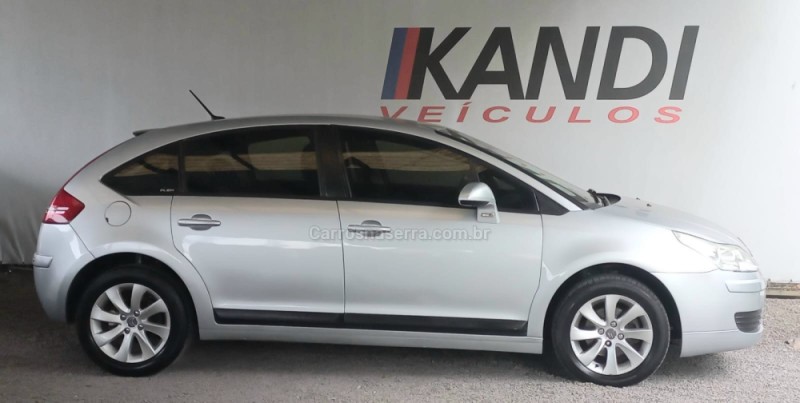 C4 2.0 GLX 16V FLEX 4P MANUAL - 2010 - CAXIAS DO SUL
