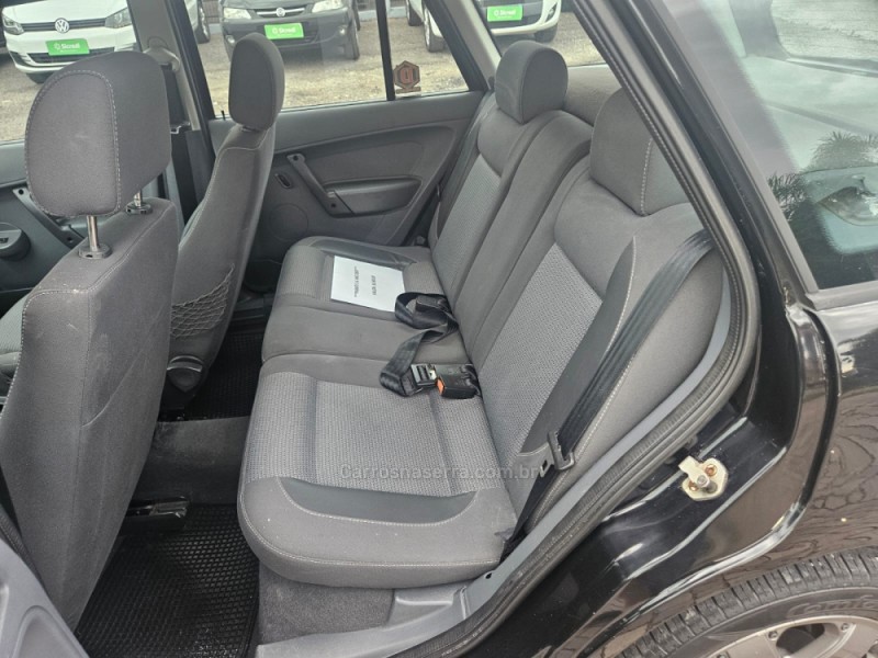 PARATI 1.6 MI TRACK & FIELD 8V FLEX 4P MANUAL G.IV - 2008 - VERANóPOLIS