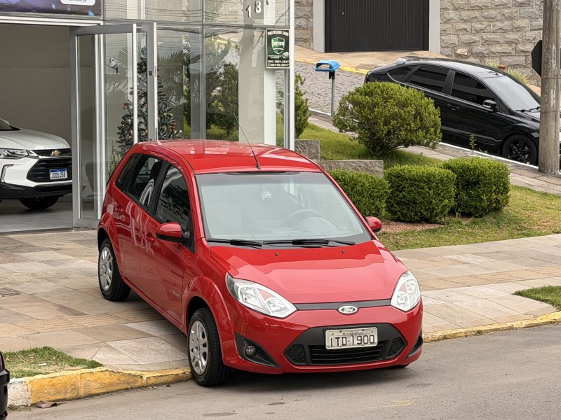 FIESTA 1.6 MPI CLASS HATCH 8V FLEX 4P MANUAL - 2013 - FARROUPILHA