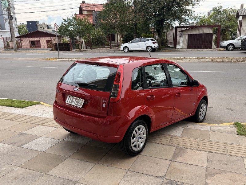 FIESTA 1.6 MPI CLASS HATCH 8V FLEX 4P MANUAL - 2013 - FARROUPILHA