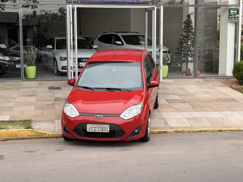 FIESTA 1.6 MPI CLASS HATCH 8V FLEX 4P MANUAL - 2013 - FARROUPILHA