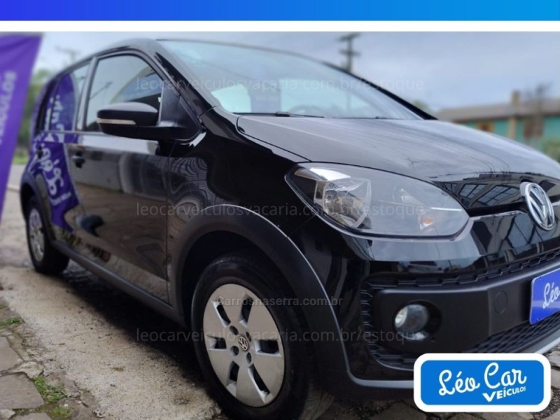 UP 1.0 TRACK UP 12V FLEX 4P MANUAL - 2017 - VACARIA