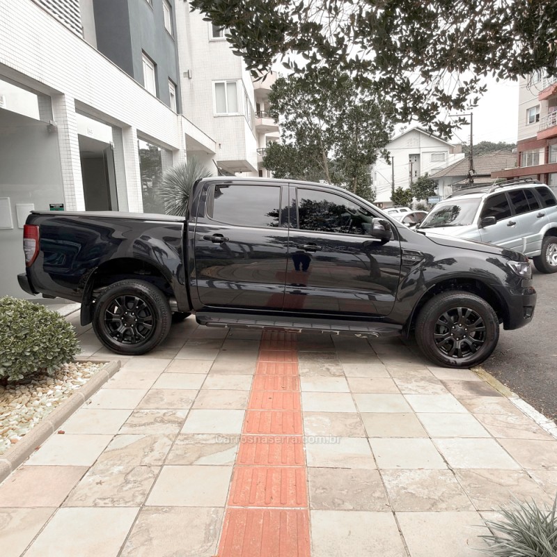 RANGER 3.2 XLT 4X4 CD 20V DIESEL 4P AUTOMÁTICO - 2020 - FLORES DA CUNHA