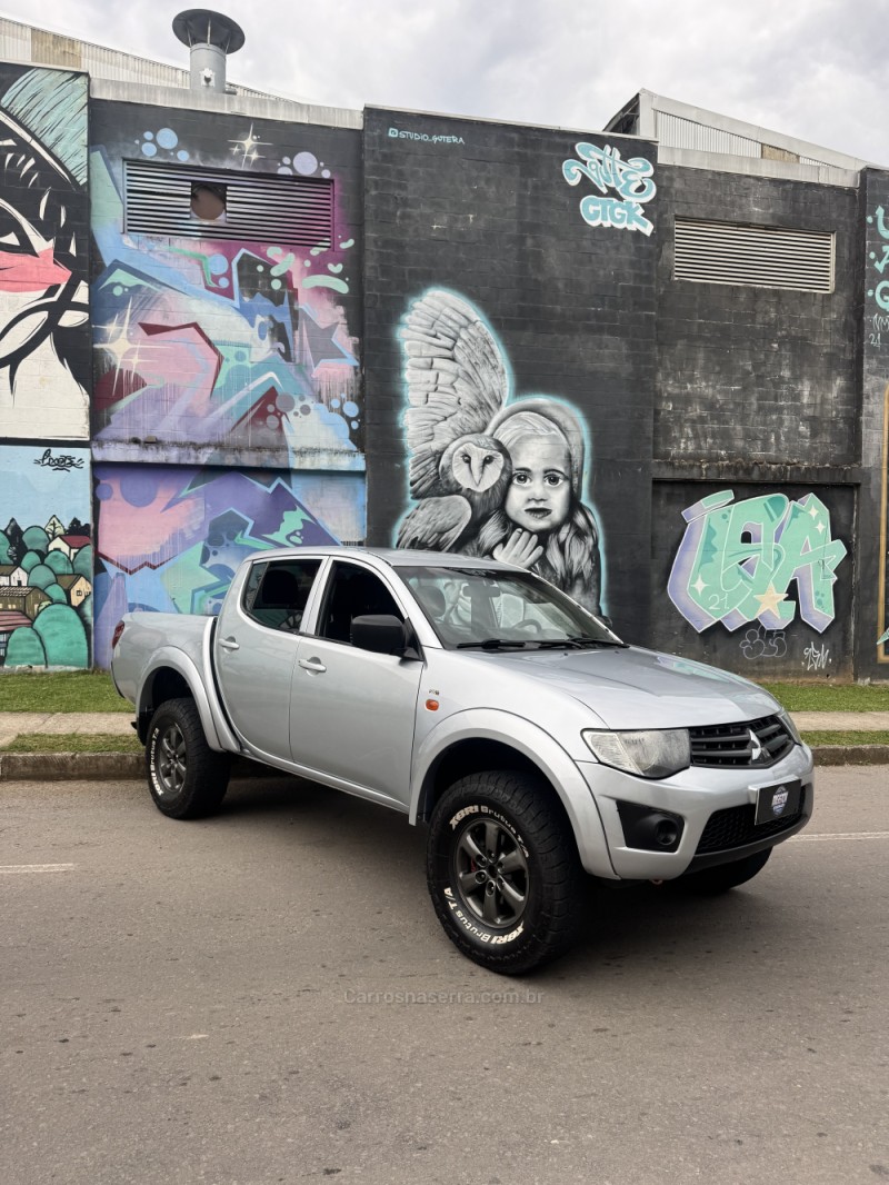 l200 triton 3.2 hpe 4x4 cd 16v turbo intercooler diesel 4p manual 2013 caxias do sul