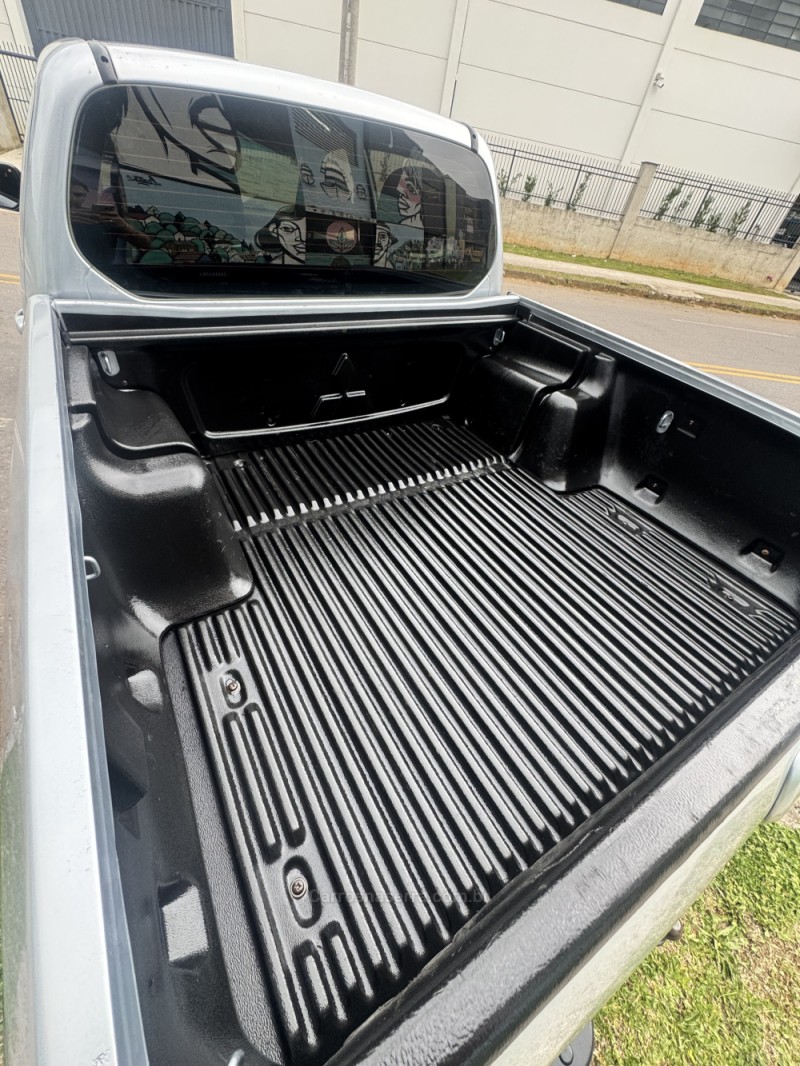 L200 TRITON 3.2 HPE 4X4 CD 16V TURBO INTERCOOLER DIESEL 4P MANUAL - 2013 - CAXIAS DO SUL