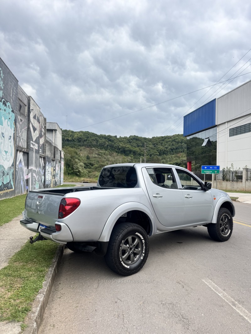 L200 TRITON 3.2 HPE 4X4 CD 16V TURBO INTERCOOLER DIESEL 4P MANUAL - 2013 - CAXIAS DO SUL