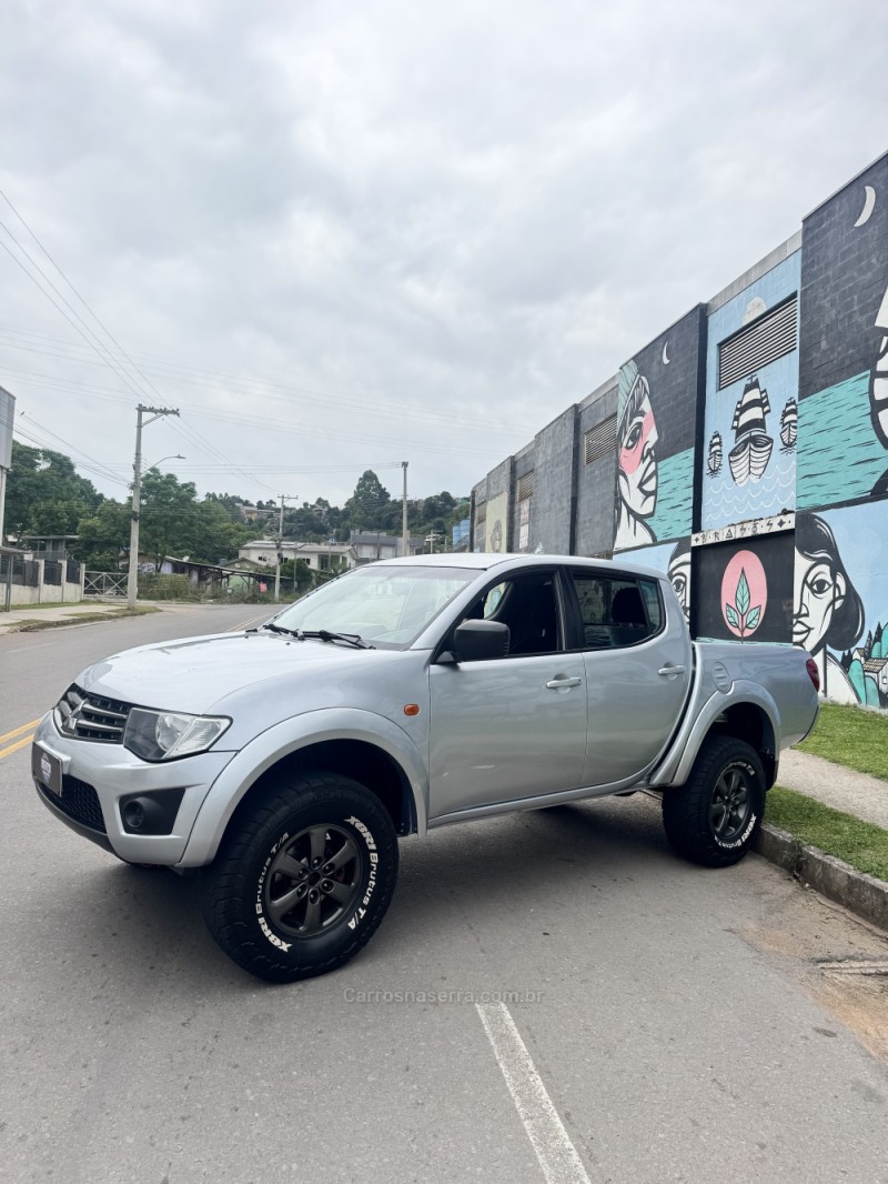 L200 TRITON 3.2 HPE 4X4 CD 16V TURBO INTERCOOLER DIESEL 4P MANUAL - 2013 - CAXIAS DO SUL