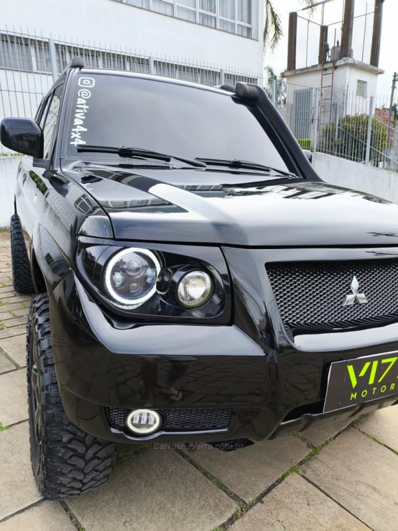 PAJERO TR4 2.0 4X4 16V 131CV GASOLINA 4P MANUAL - 2007 - CAXIAS DO SUL