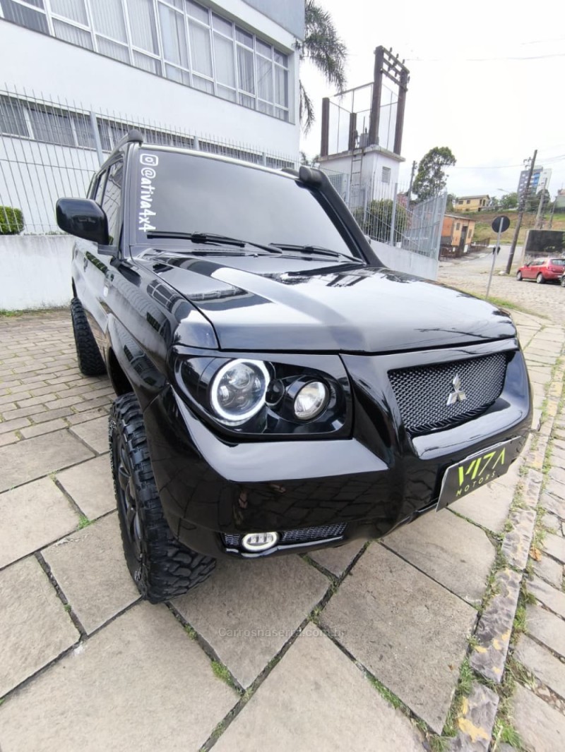 PAJERO TR4 2.0 4X4 16V 131CV GASOLINA 4P MANUAL - 2007 - CAXIAS DO SUL