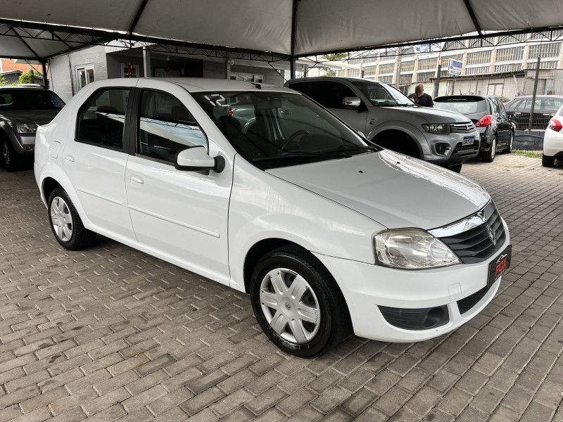 LOGAN 1.6 EXPRESSION 8V HI-FLEX 4P MANUAL - 2012 - CAXIAS DO SUL