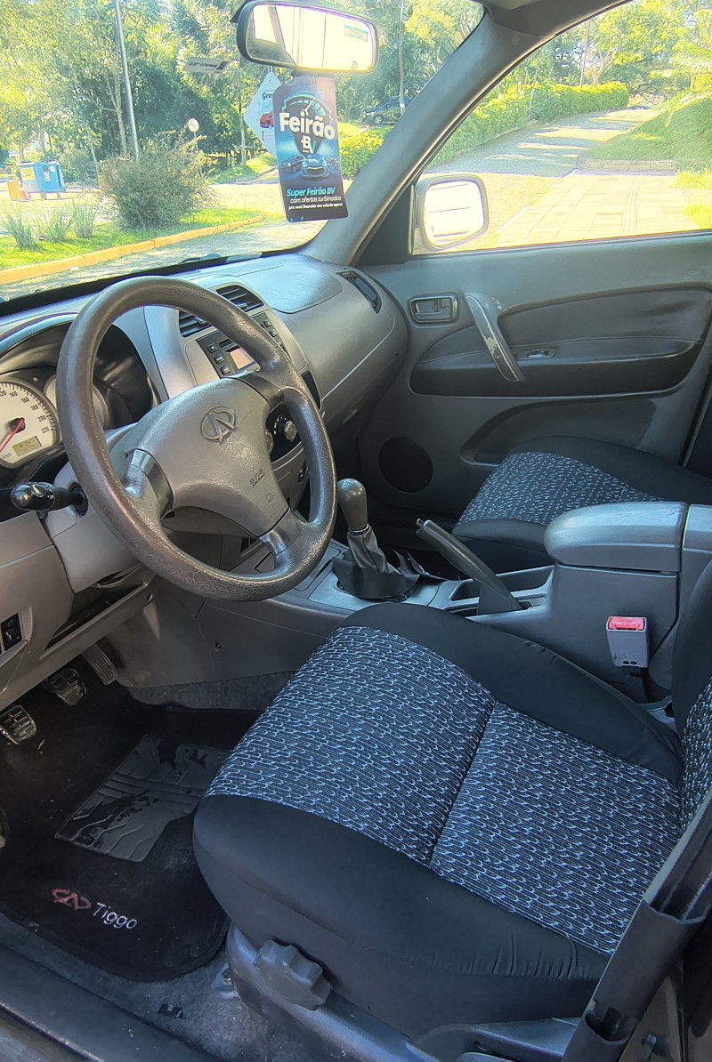 TIGGO 2.0 16V GASOLINA 4P MANUAL - 2010 - FARROUPILHA