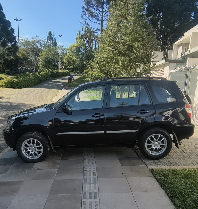 TIGGO 2.0 16V GASOLINA 4P MANUAL - 2010 - FARROUPILHA