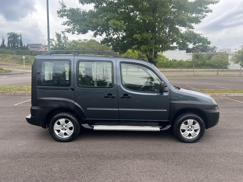 DOBLÓ 1.8 MPI ADVENTURE 8V GASOLINA 4P MANUAL - 2004 - BENTO GONçALVES