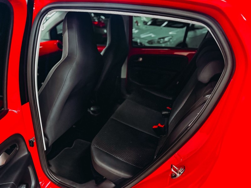 UP 1.0 TSI CROSS 12V FLEX 4P MANUAL - 2016 - CAXIAS DO SUL